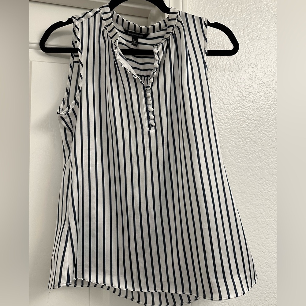 Banana Republic Navy and White Button-Trim Top